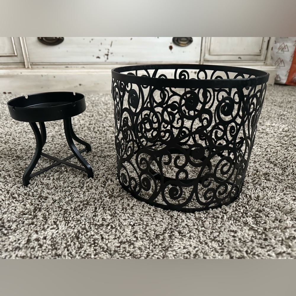 Candle holder. Metal.